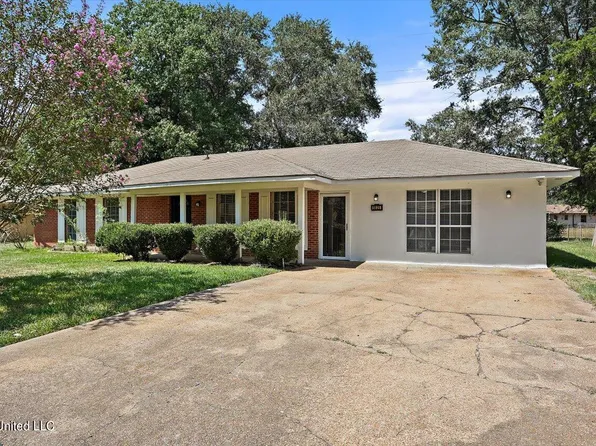 5825 Cypress Trl, Jackson, MS 39211