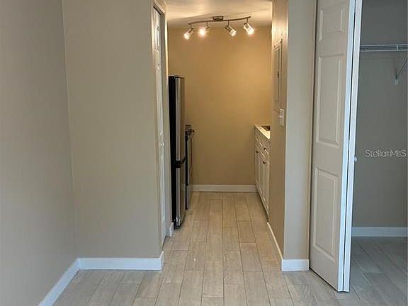 5th image of 4131 DOLPHIN DRIVE #4131