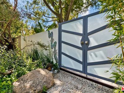 2291 San Ysidro Dr, Beverly Hills, CA, 90210