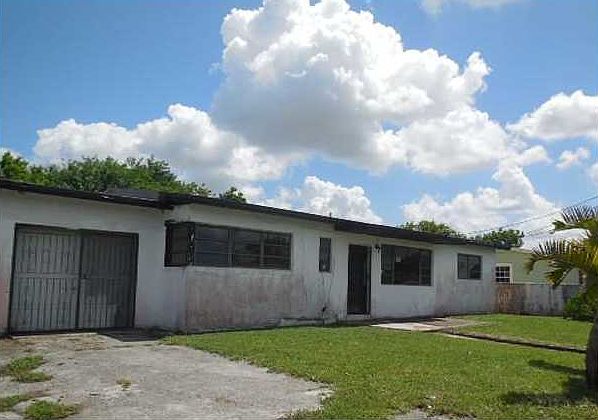 1st image of 4025 NW 195th St