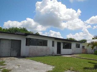4025 NW 195th St, Miami Gardens, FL 33055