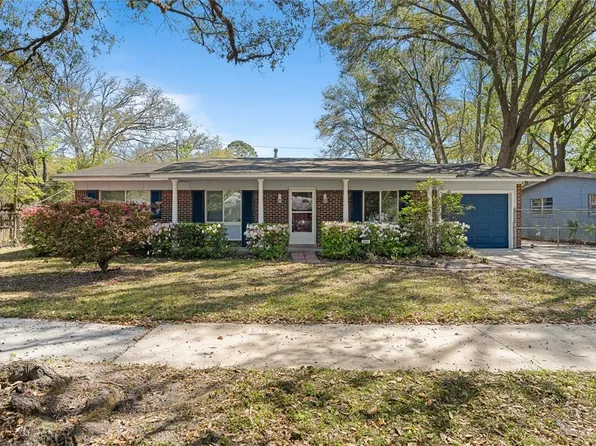 2931 NE 16th Dr, Gainesville, FL 32609