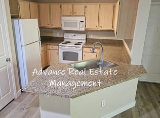 701 Gibson Dr APT 1128, Roseville, CA 95678