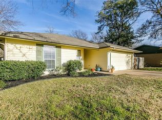 608 Madison St, Cleburne, TX 76033