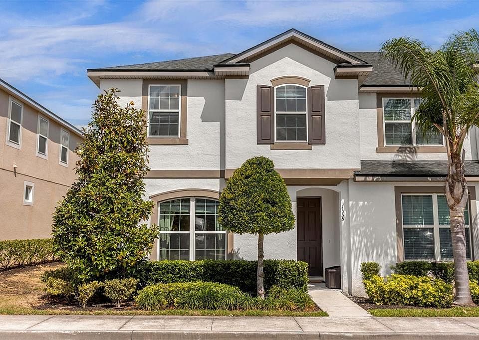 1st image of 1555 CAREY PALM CIRCLE