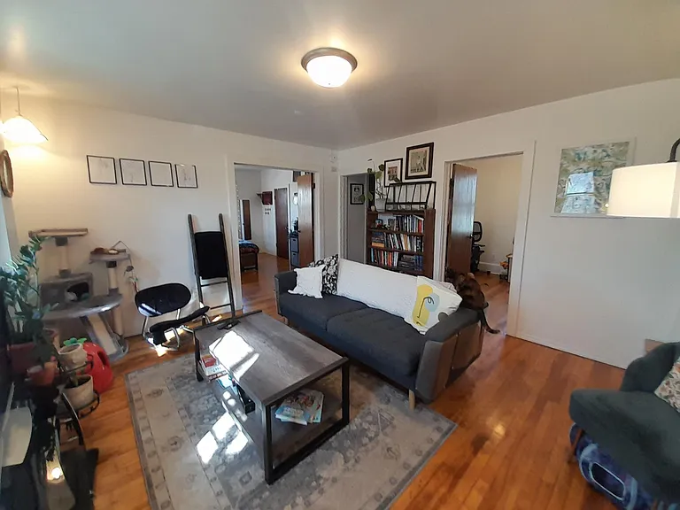 2-964 Lowry Ave NE #2 — Photo 3
