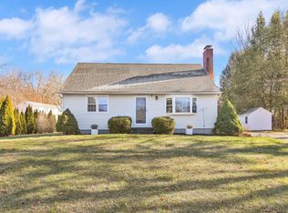 1 Van Buren Rd, Enfield, CT 06082
