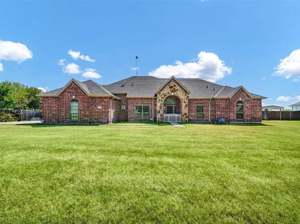 213 Cimarron Meadows Dr, Waxahachie, TX 75167