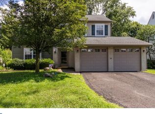 5 Fawn Ln, Horsham, PA 19044