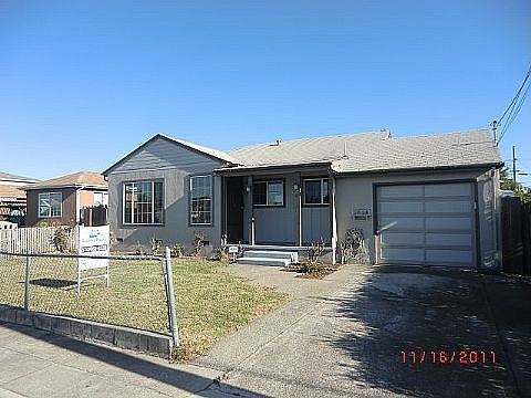 1st image of 2526 Mac Arthur Ave