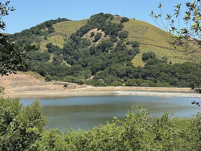 1st image of 14056 Uvas Rd