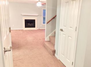 5548 Robmont Dr, Fayetteville, NC 28306