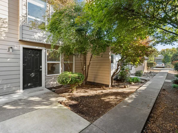 1800 Crater Lake Ave APT 9, Medford, OR 97504