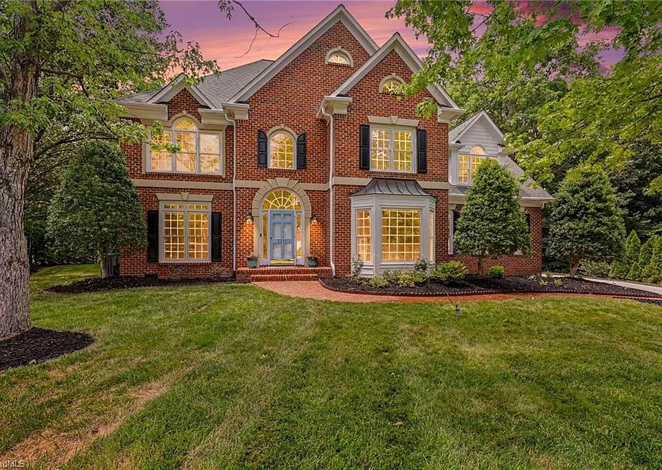 1st image of 3211 Timberoak Ct