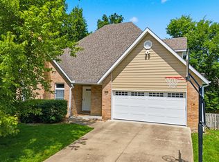 4502 N Fallwood Ct, Columbia, MO 65203