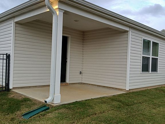 3rd image of 5500 Maddie Drew Ln