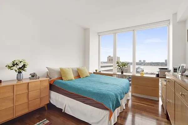 Rented by Kalumar Properties LLC | media 14