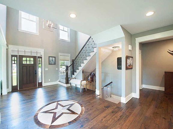 4th image of 8590 Sterling Ct