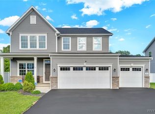 91 Sierra Dr, Buffalo, NY 14228