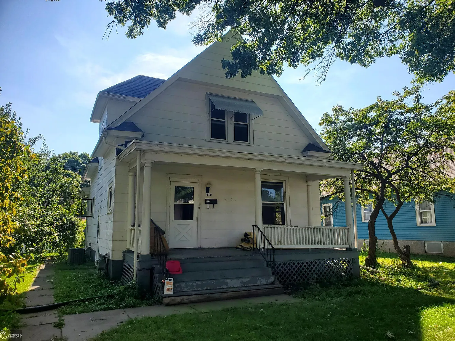 410 Ramsey St photo 1