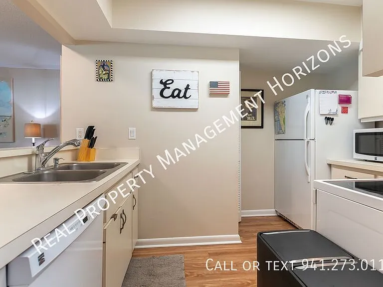 2121 Wood St #230G — Photo 7