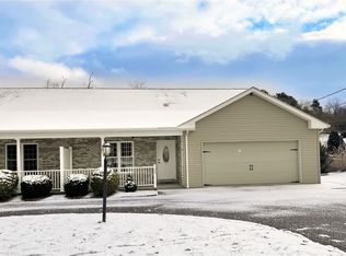 122 Old Glade Mills Rd, Middlesex Twp, PA 16059