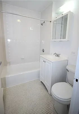 Rented by Oxford Property Group | media 16