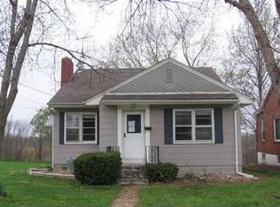 1027 W 5th St, Washington, MO 63090