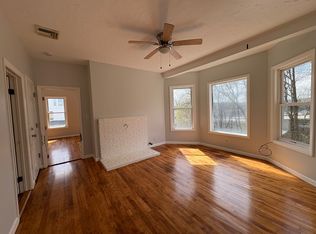 (Undisclosed Address), Worcester, MA 01605