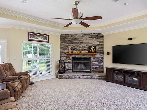 4th image of 8820 Jason Ln