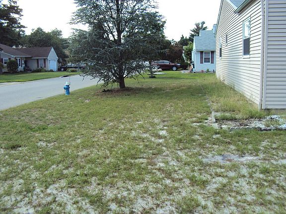 3rd image of 113 Milford Ave #55