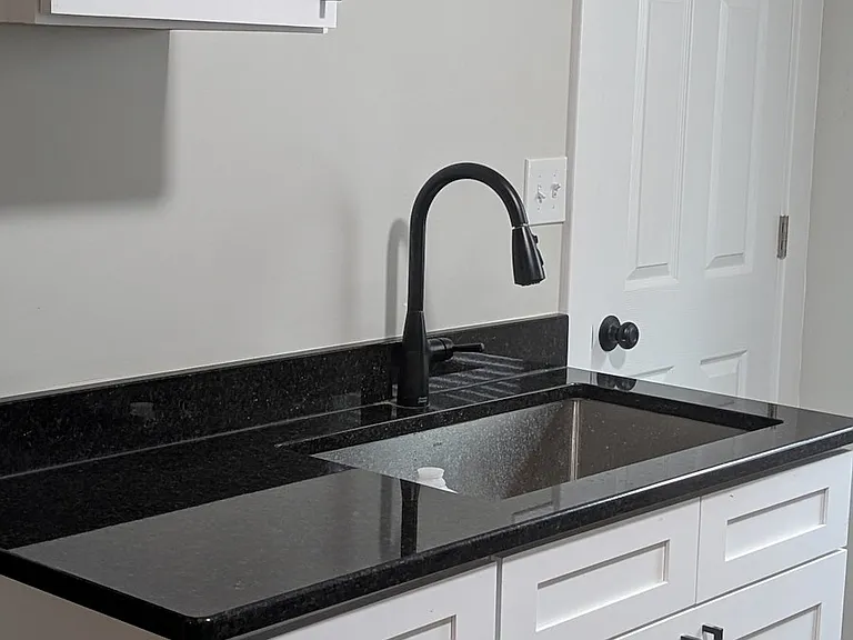 Modern Kitchen With Slow Close Cabinets