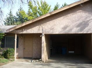 2321 Vine Ave, Yuba City, CA 95993