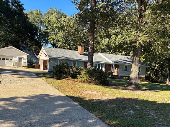 2nd image of 397 Riverbend Rd N