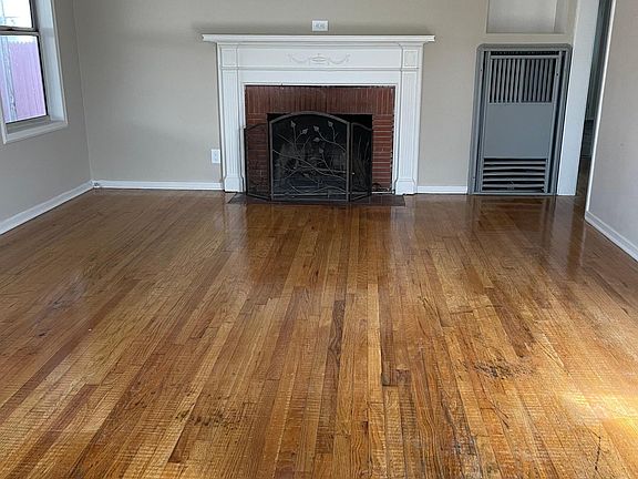 3rd image of 12301 Greene Ave
