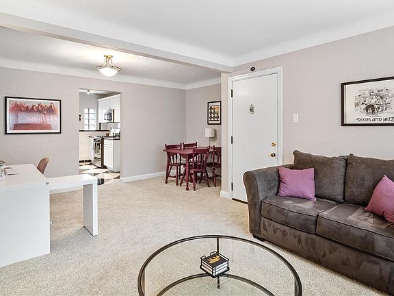 4th image of 6600 Devonshire Ave #8