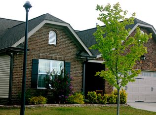 654 Chas Ct, High Point, NC 27265