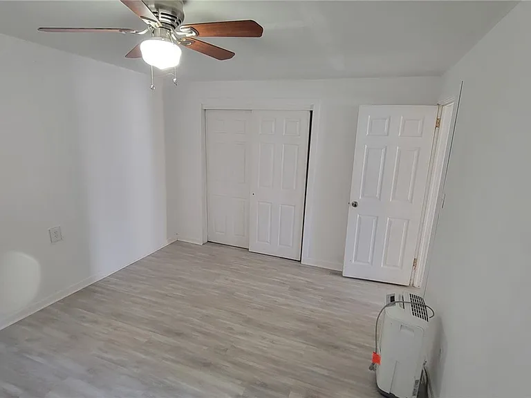 4461 Highridge St #2 — Photo 11