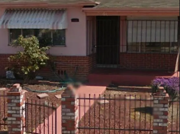 2100 102nd Ave, Oakland, CA 94603