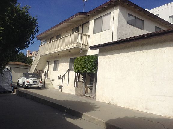 2nd image of 635 1st Pl APT A