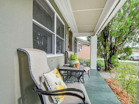 4th image of 802 S C Street
