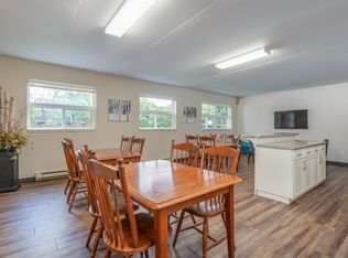 Applewood Apartments, Collingwood, ON L9Y 4C1