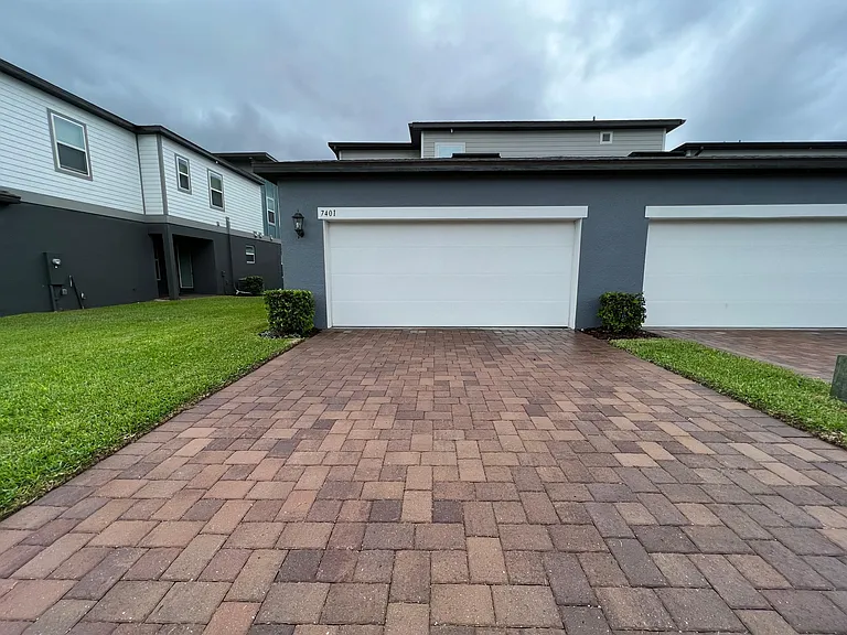 7401 Alpine Butterfly Ln — Photo 20