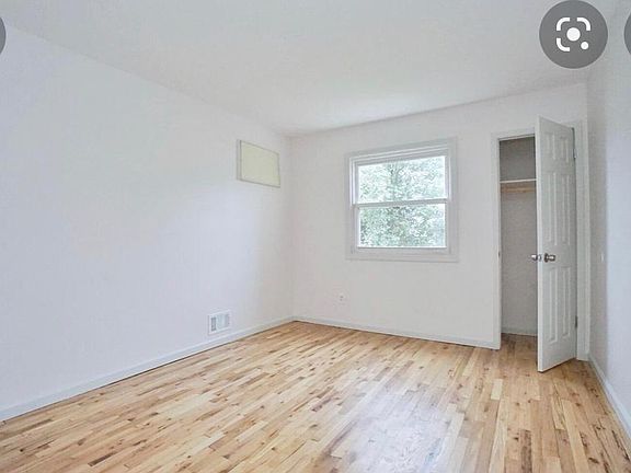 5th image of 95 Gary Ct #1