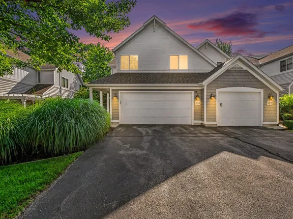 850 Pinnacle Run Dr SE, Grand Rapids, MI 49546
