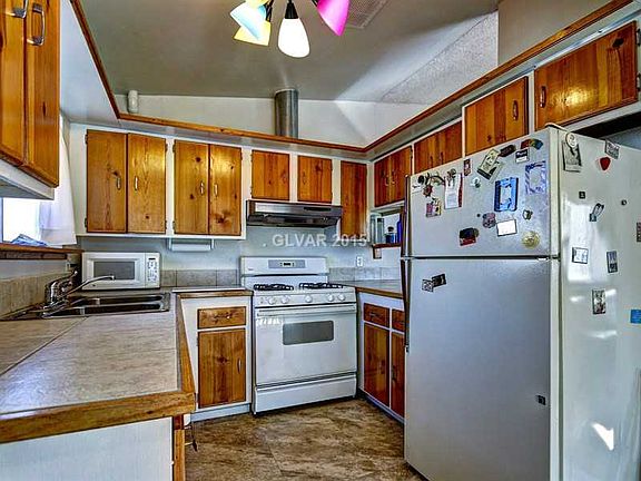 5th image of 6791 Laronda Ln