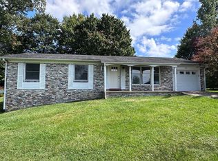 106 W Hendricks St, Beckley, WV 25801