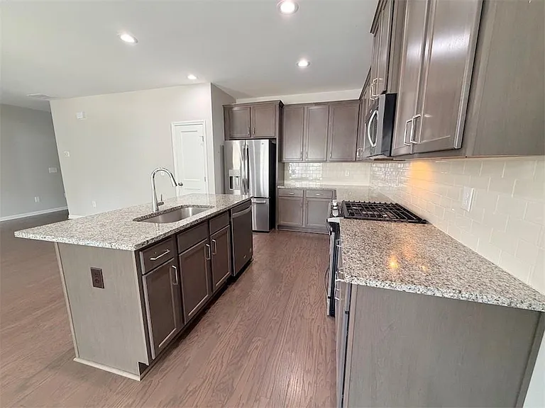 1769 Sanford Dr NW — Photo 7