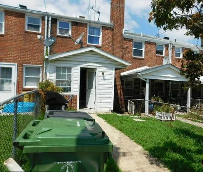 3027 Georgetown Rd — Photo 4
