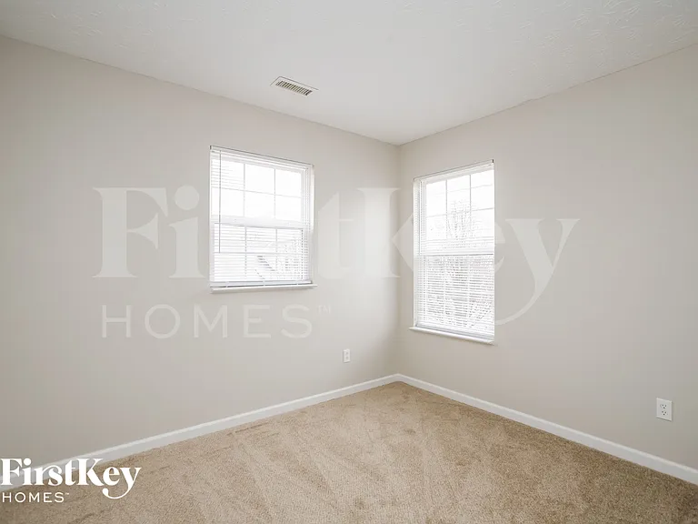 2608 Liatris Dr — Photo 12